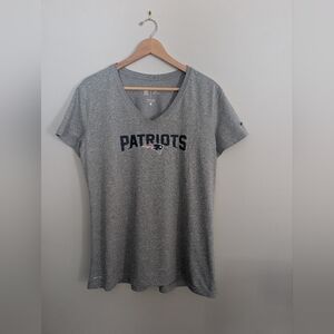 Patriots Football Women's XL DriFit Nike Tee, Gray